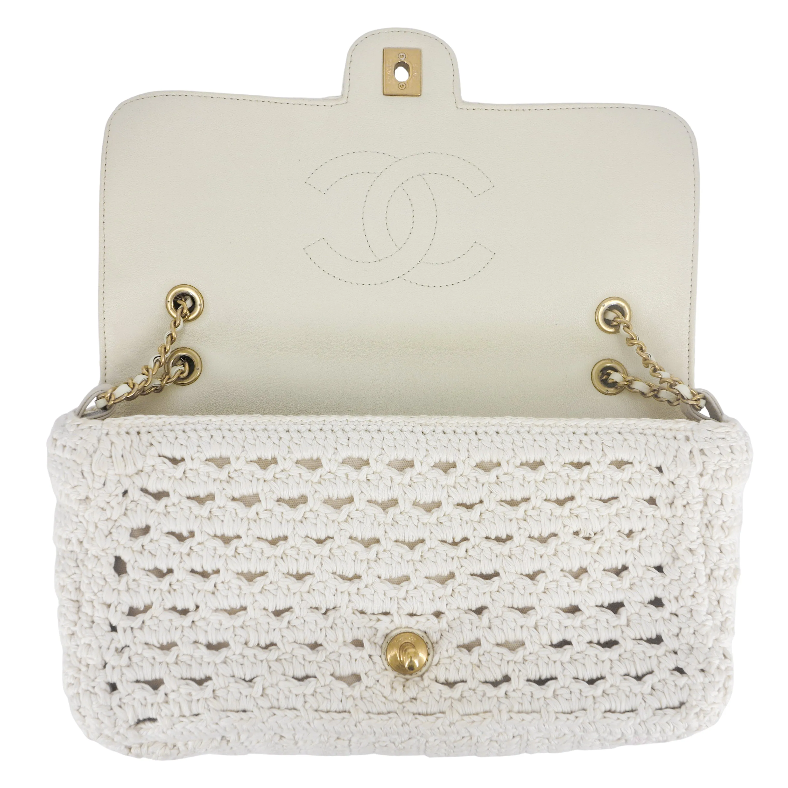 17C White Crochet Braided Cayo Coco Medium Flap Bag