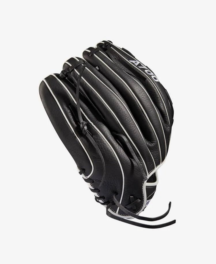 2022 A700 Fastpitch Outfield Glove