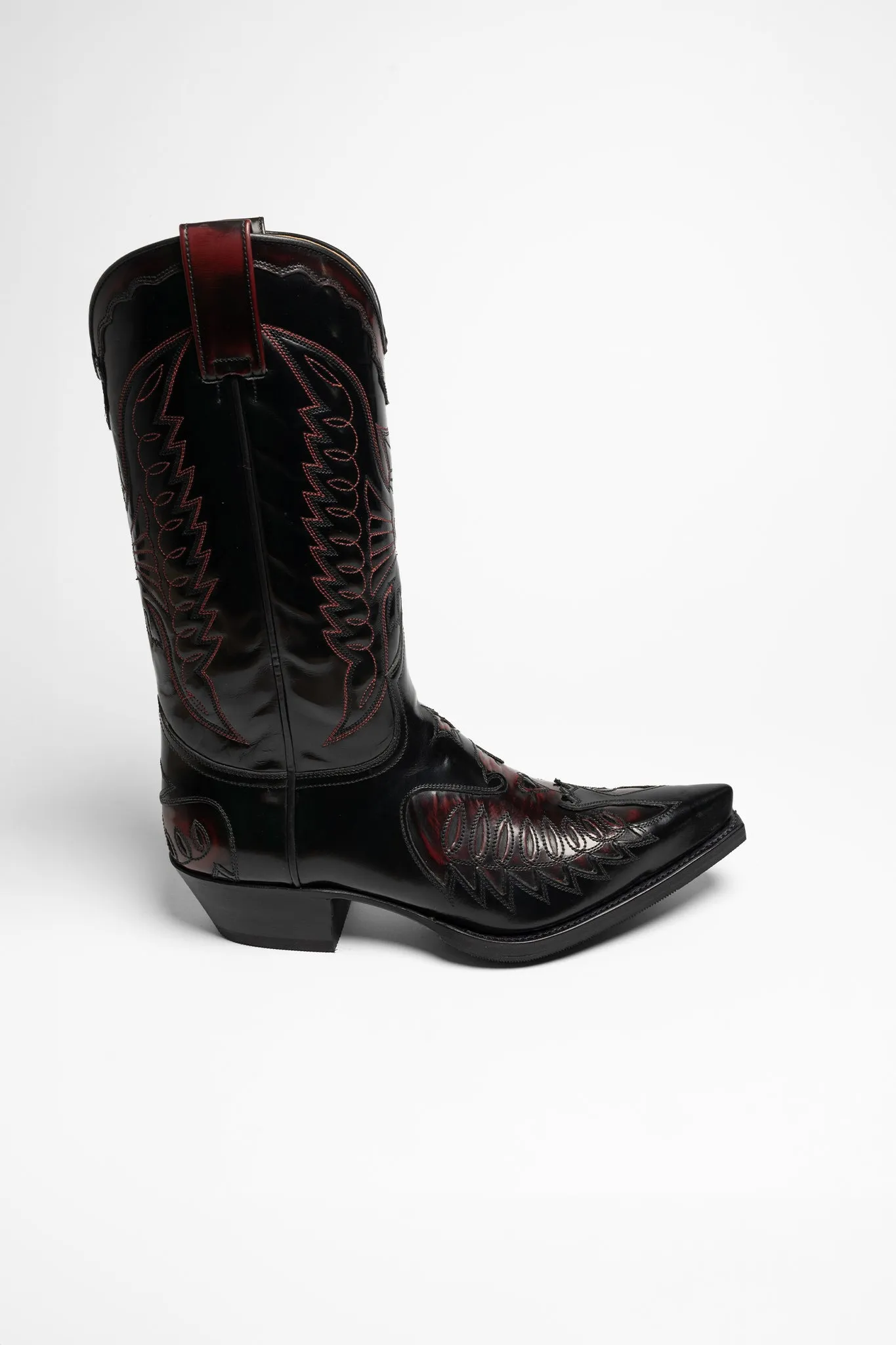 2720 CUERVO WEST Herren Schwarz Rot