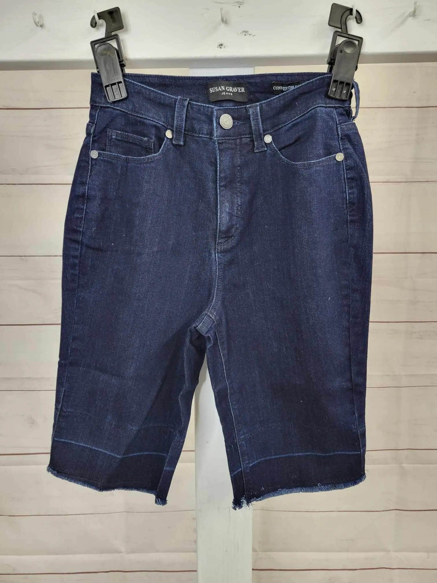 2R DARK WASH A494427 Susan Graver Customizable Cuffed Denim Shorts