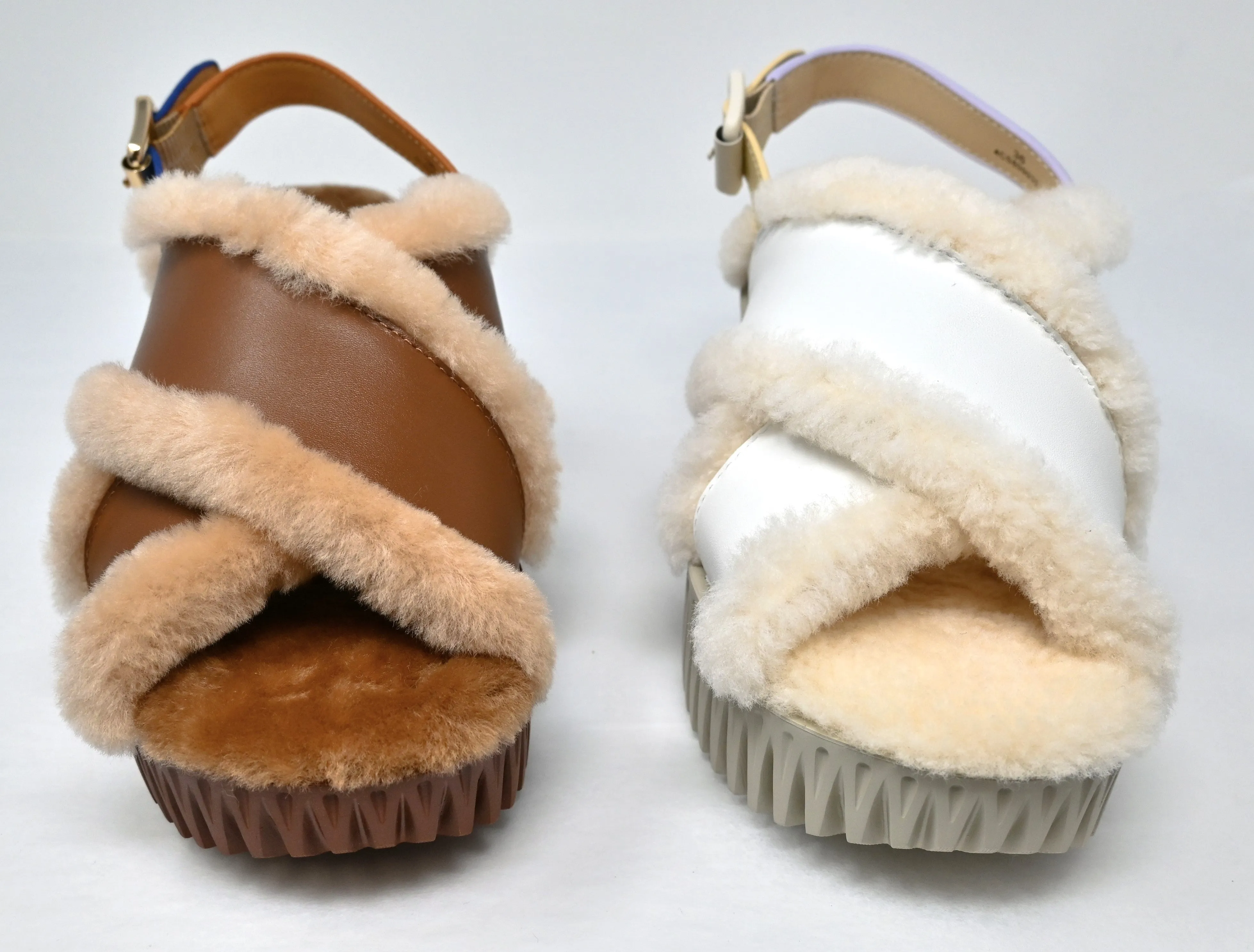 4CCCCEES PLIA PUFFY