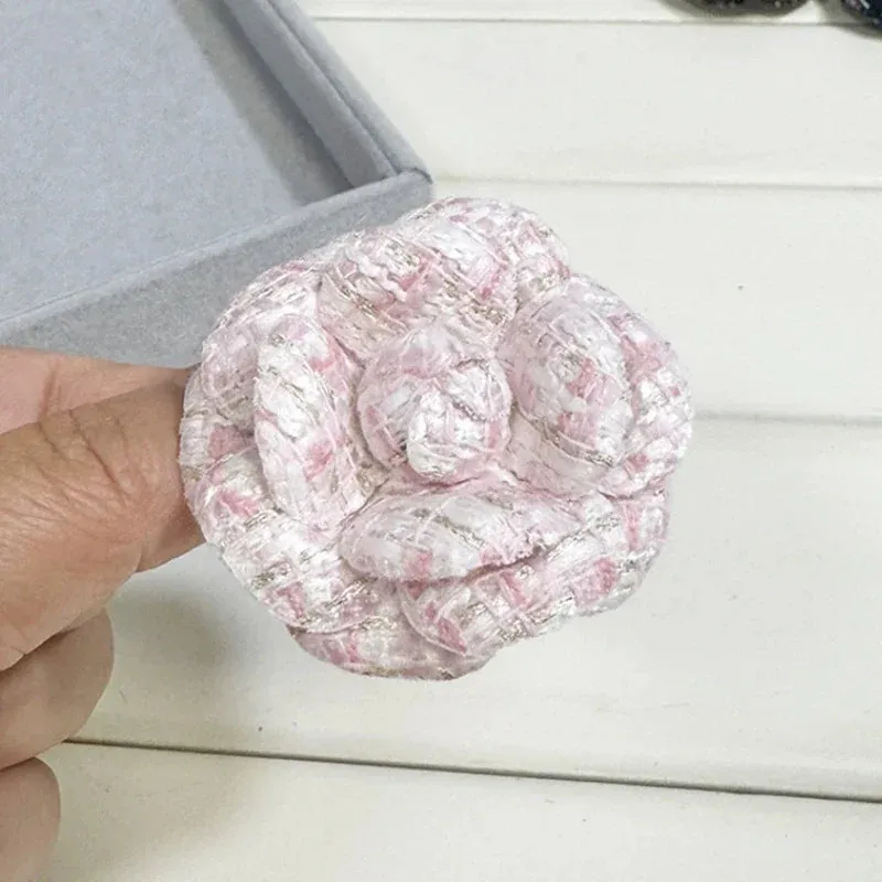 6CM High-end Fabric Camellia Flower Brooch