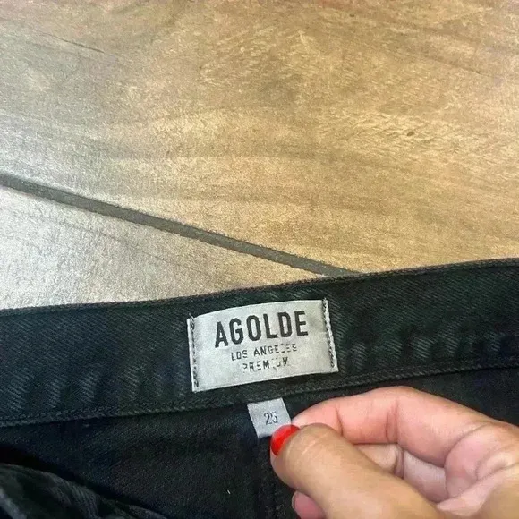 AGOLDE QUINN black distressed denim skirt 25