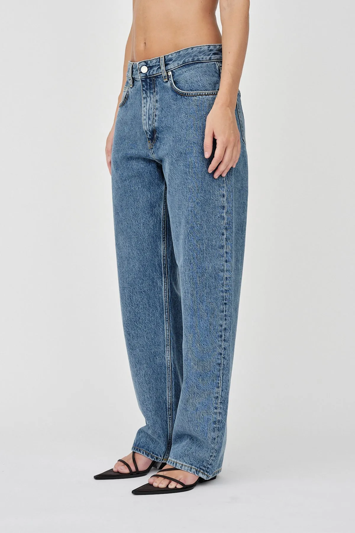 Alexandra Cut Blue - Cut Blue
