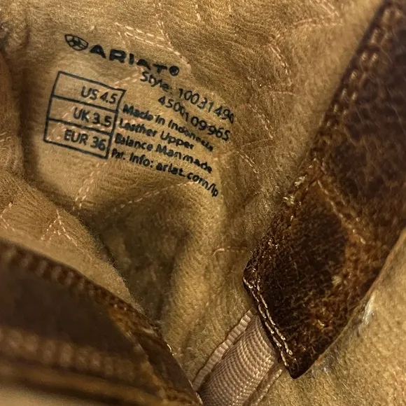 Ariat Cowboy Boots wiggle room Kids 4.5