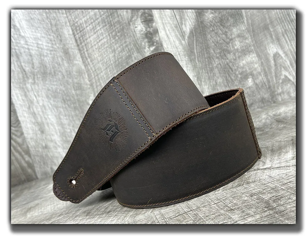 B-STOCK - The Reticent - Whiskey Brown 3" Leather Guitar Strap (1)