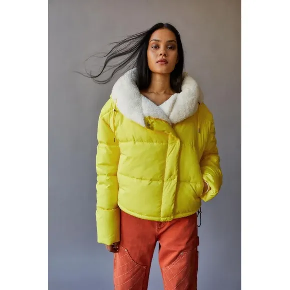 BDG Marlow Puffer Jacket &amp; Coats, Y2K Yellow Size M