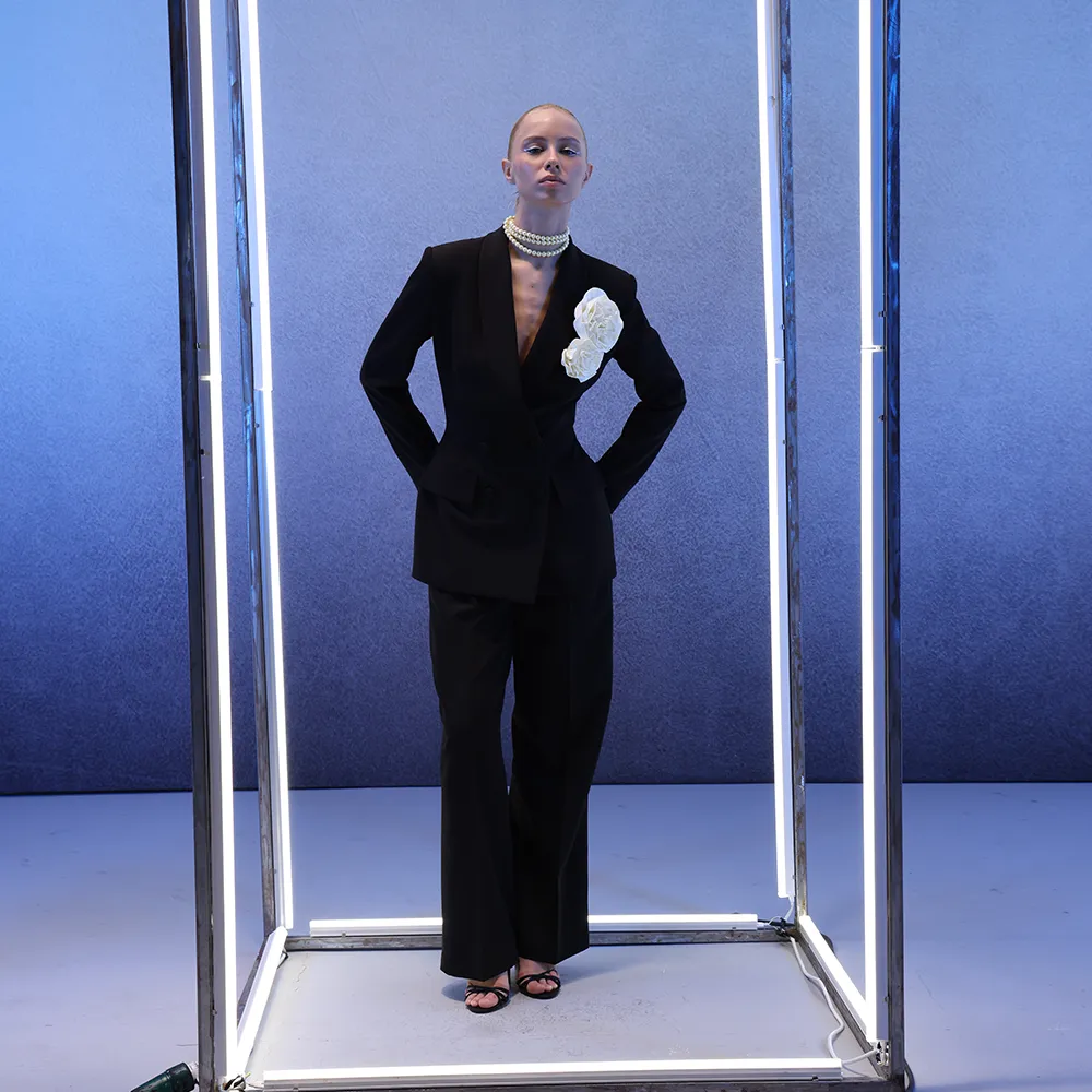 Black Hourglass Suit