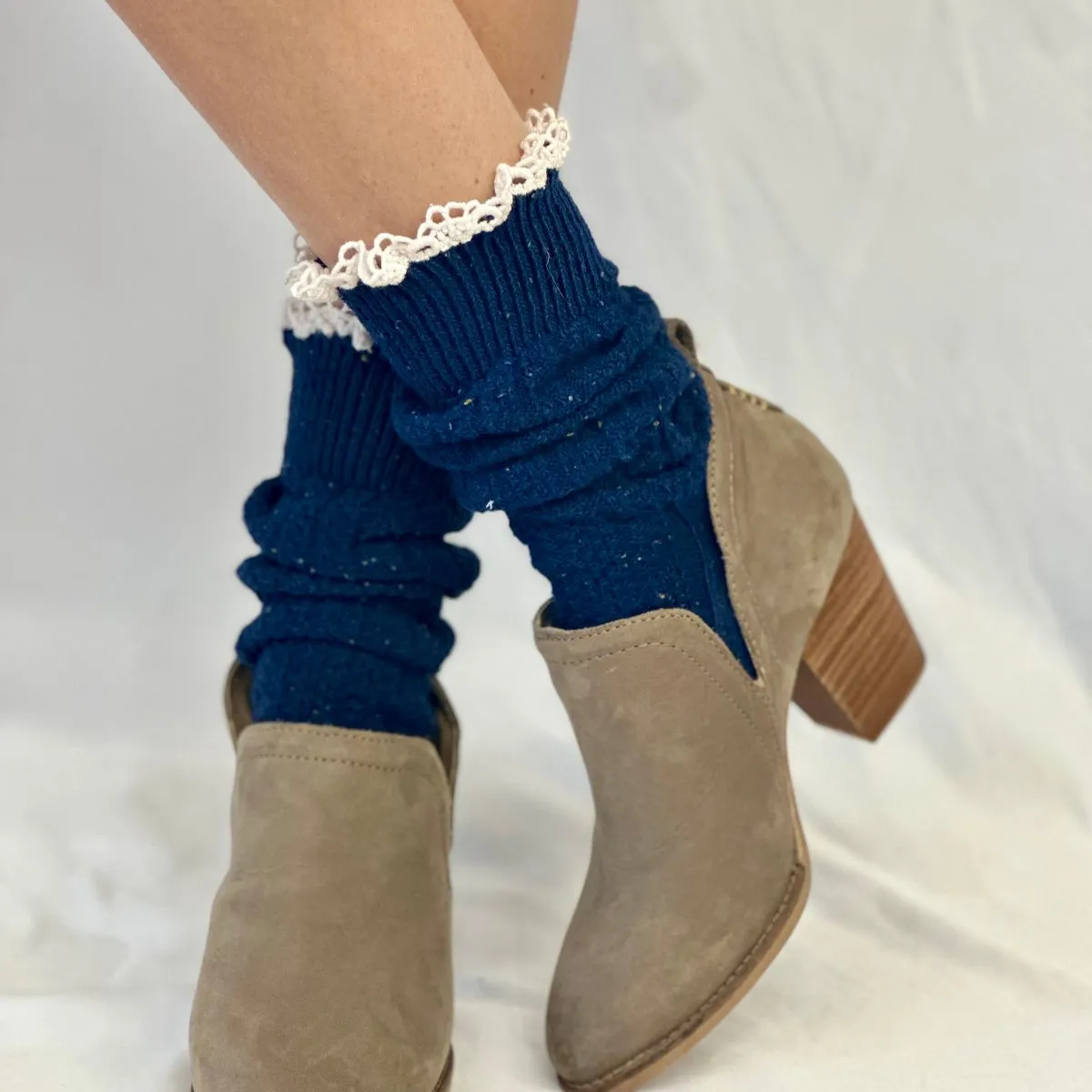BOOTIE  lace slouch  socks - navy
