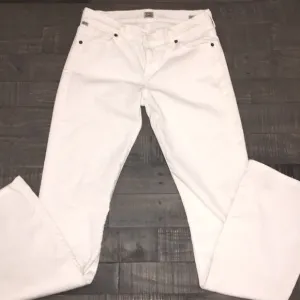 C of H. Citizens of Humanity. Sz 28. White. EUC