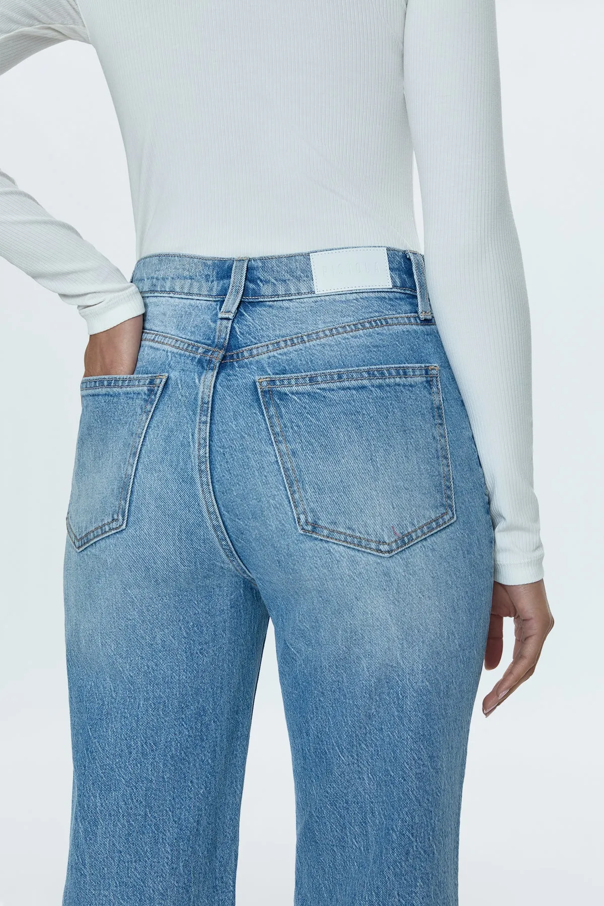 Cassie Super High Rise Straight