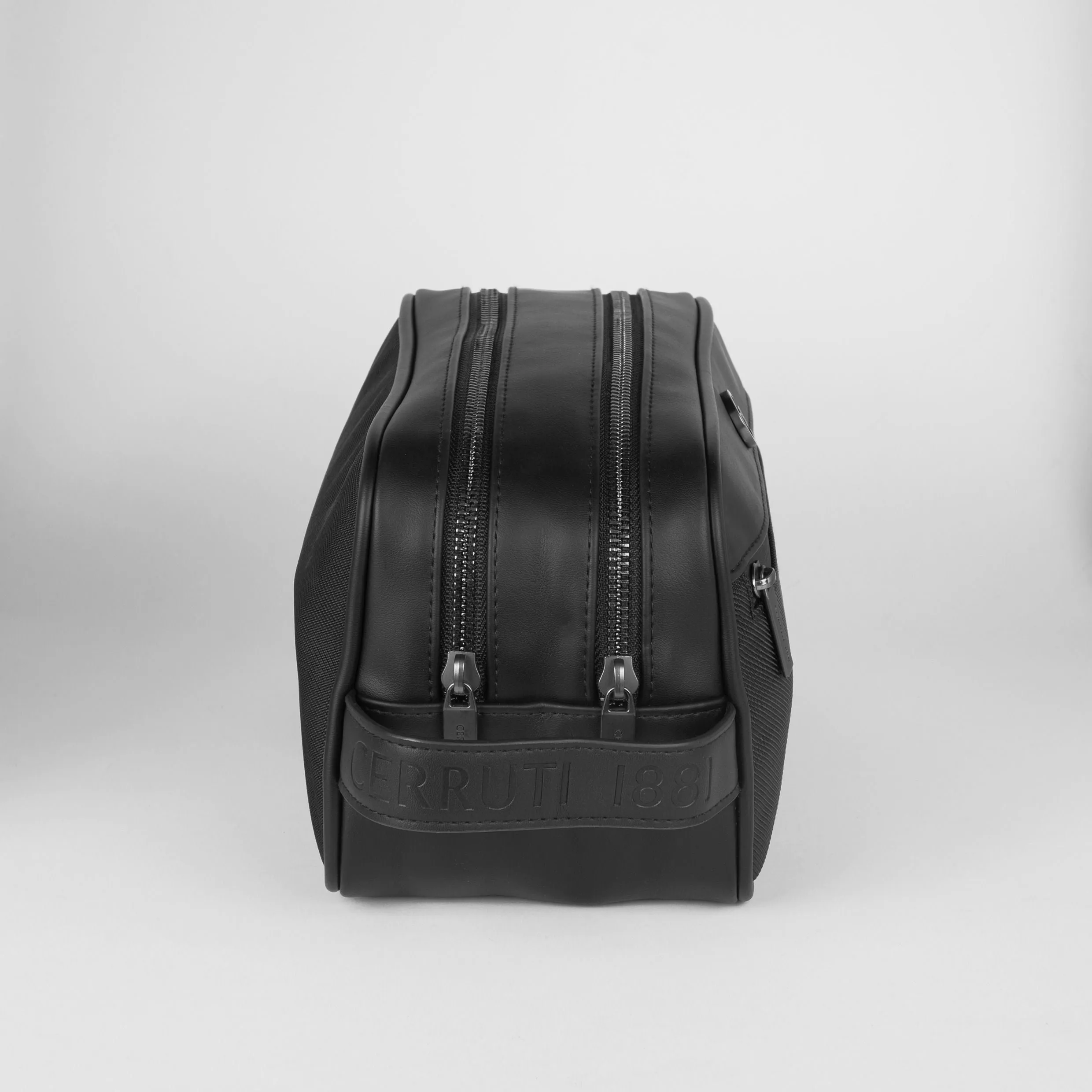 Cerruti 1881 NTC330A-Dressing-case Bond Black