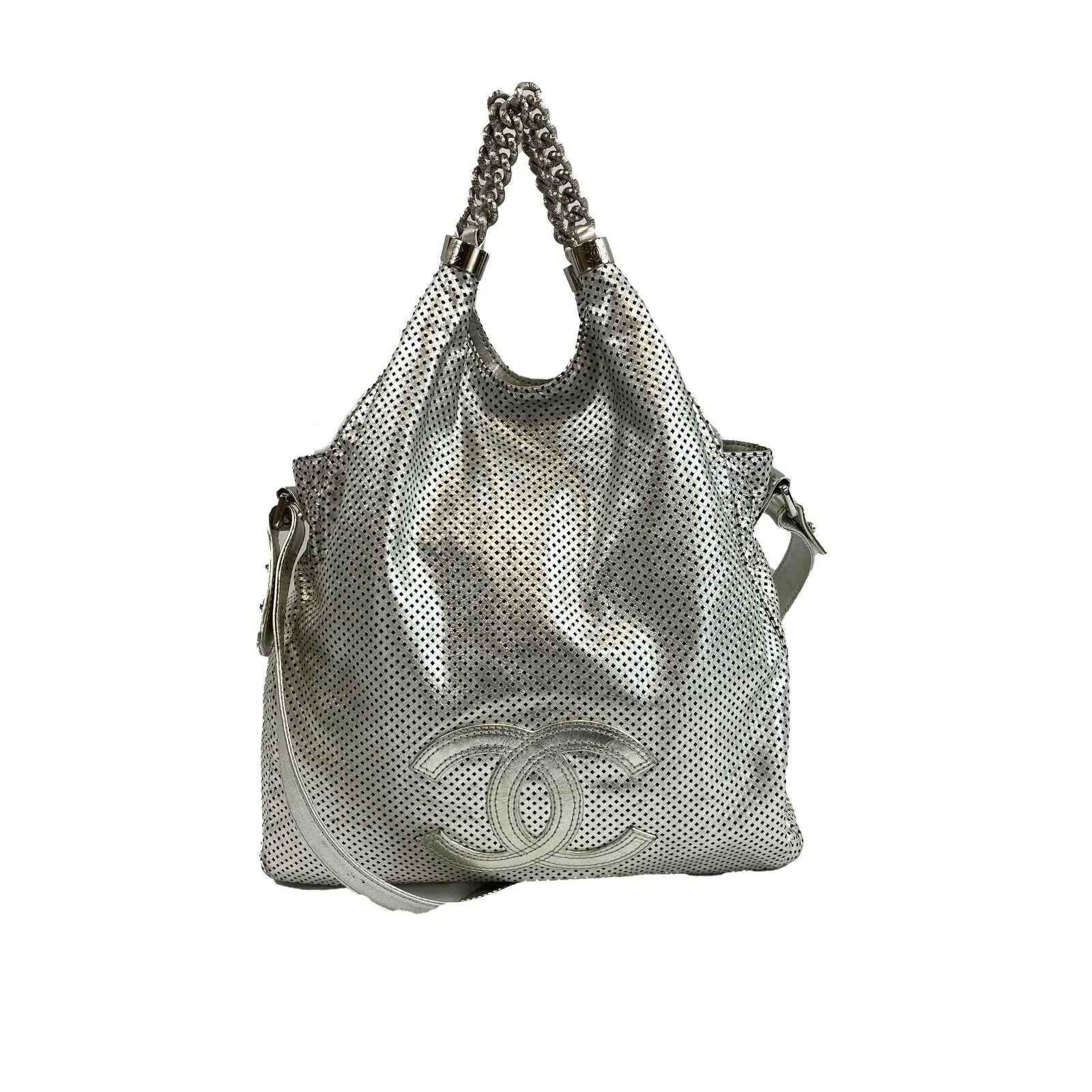 Chanel - CC Perforated Rodeo Drive Medium Hobo Bag - Silver Crossbody