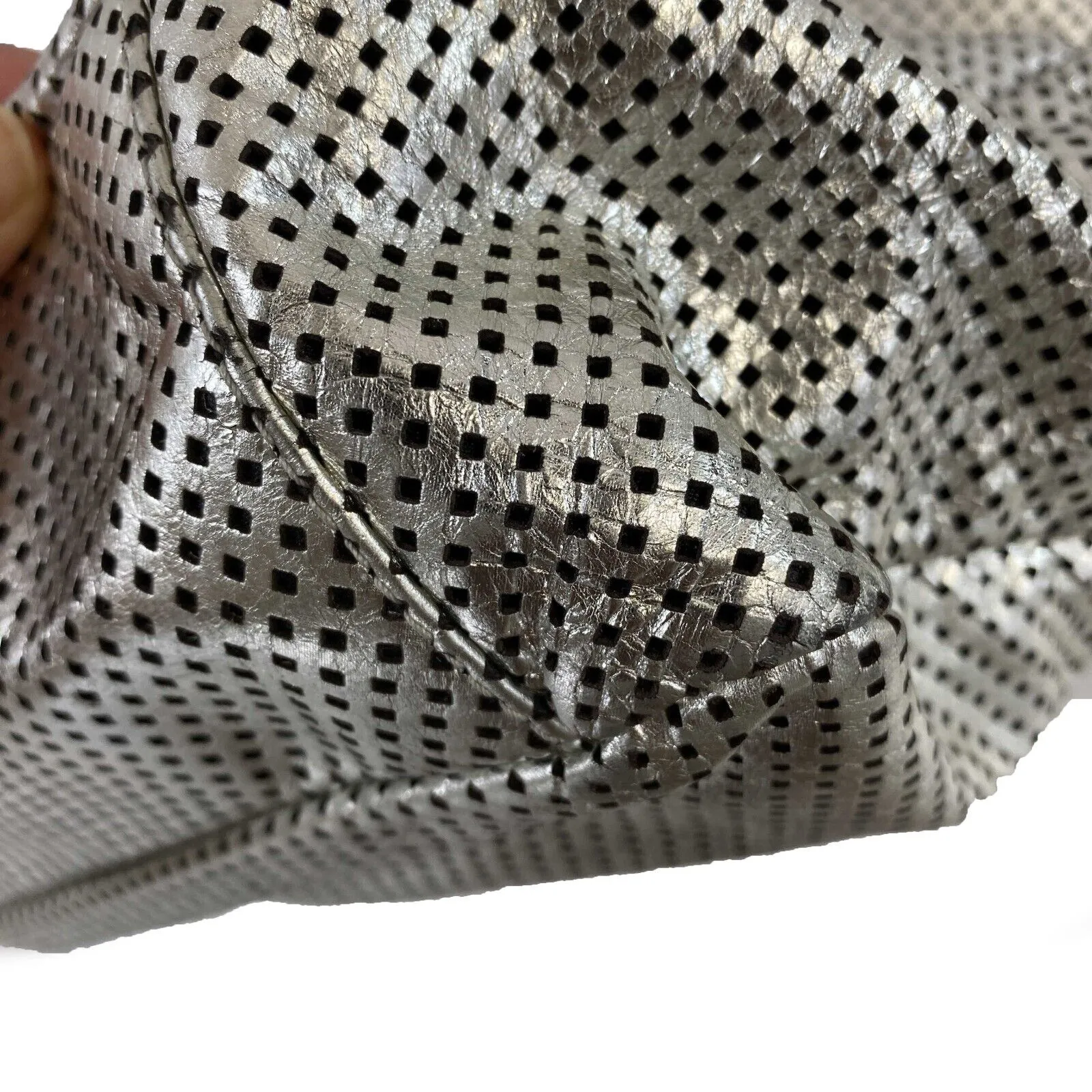 Chanel - CC Perforated Rodeo Drive Medium Hobo Bag - Silver Crossbody