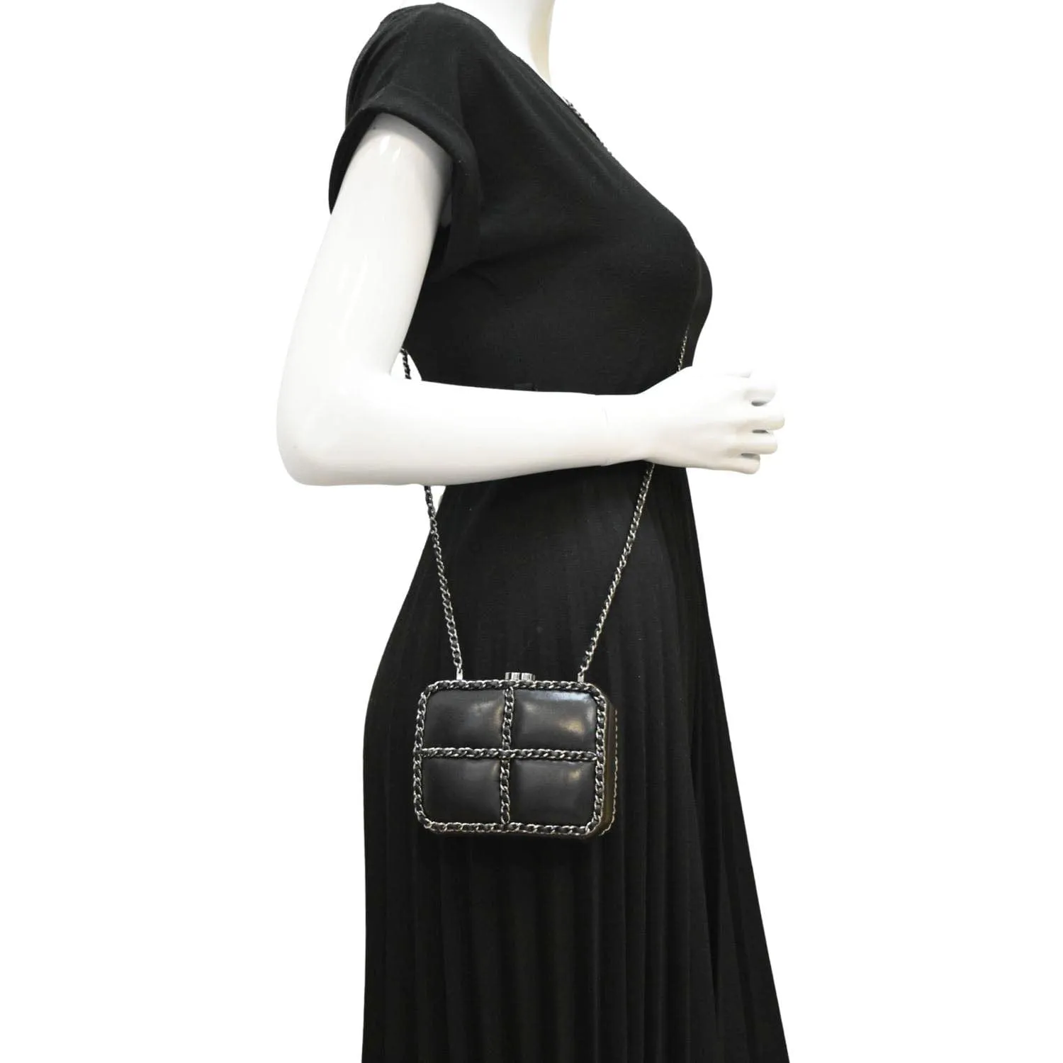 CHANEL Minaudiere Lambskin Leather Chain Clutch Crossbody Black
