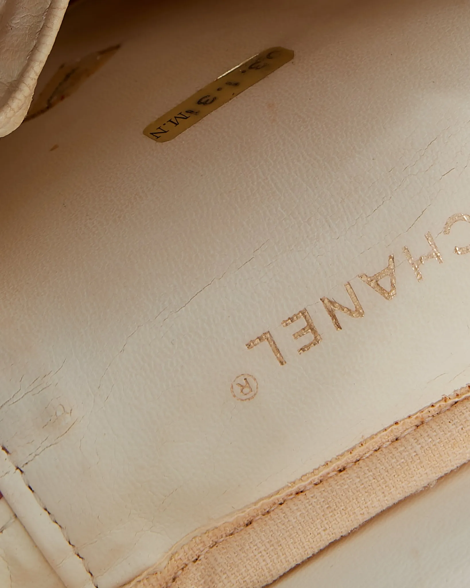 Chanel Pink Caviar Leather Vanity Case   Add On Strap