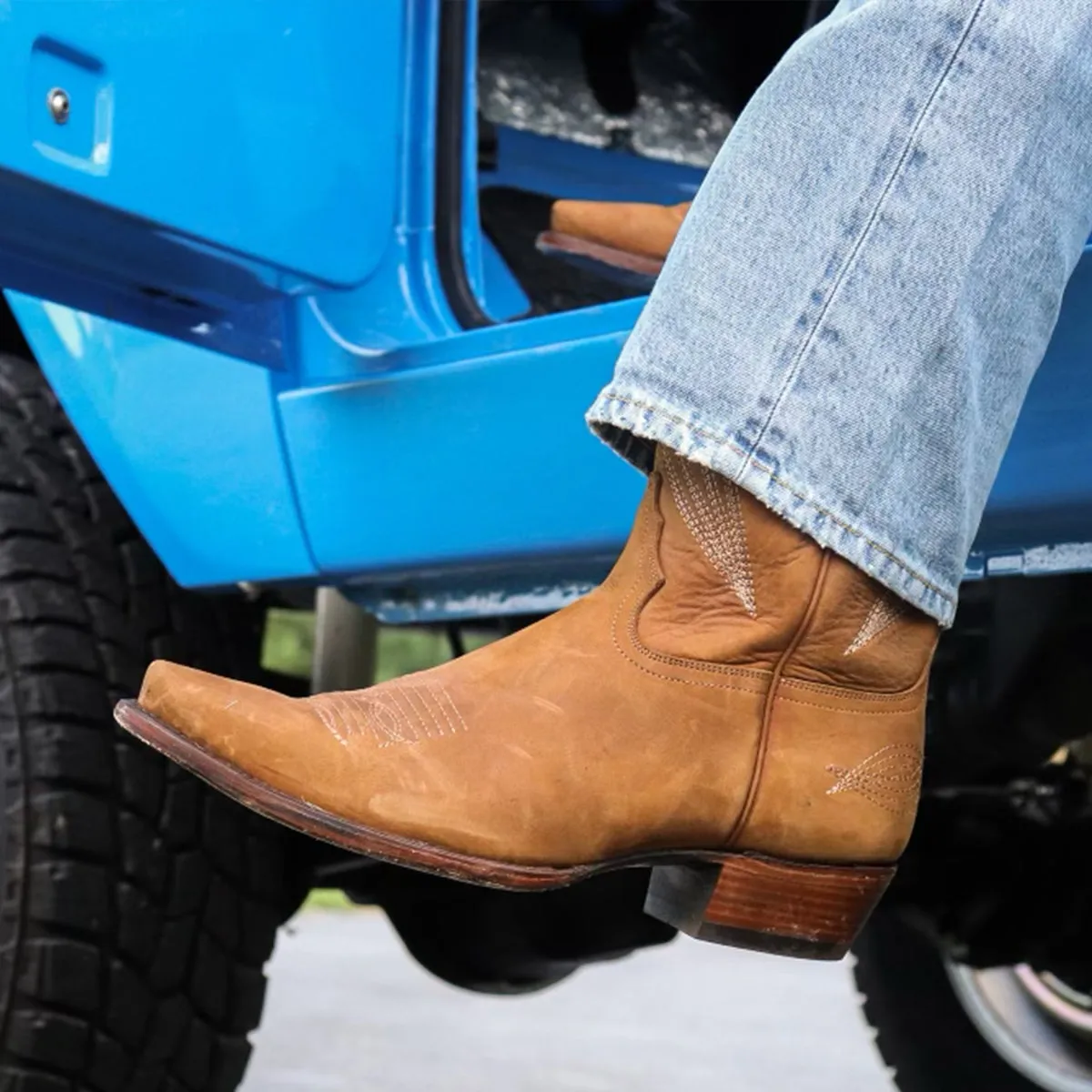 Classic Cowboy in Tan
