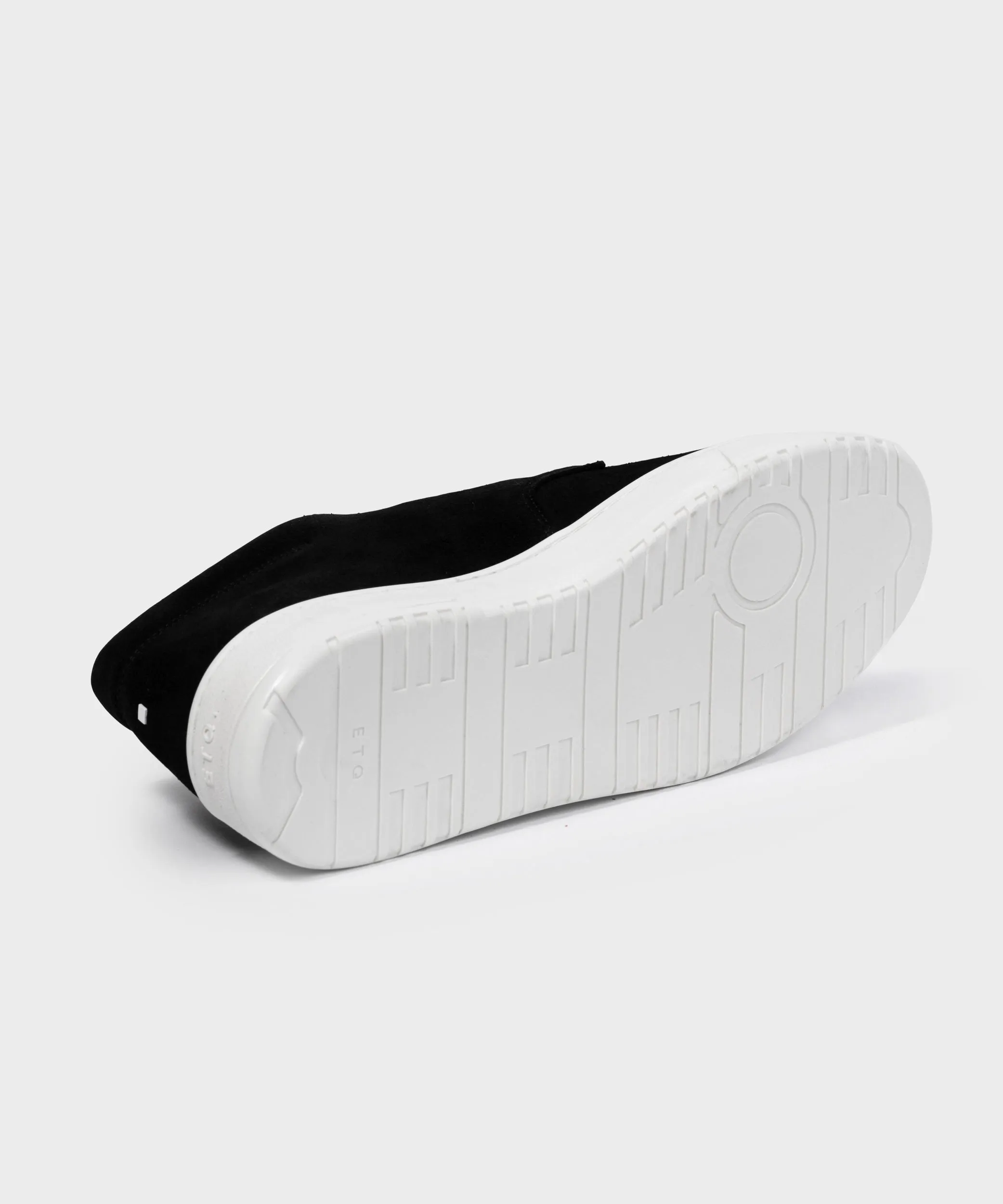 DB 01 Suede Jet Black