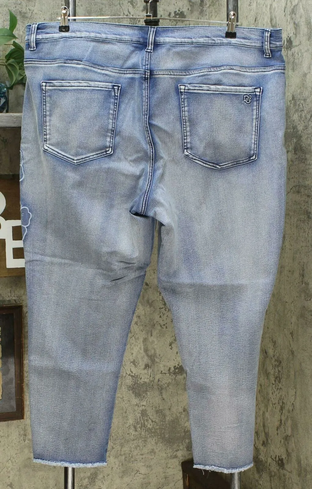 DG2 by Diane Gilman Plus Size Sorbet Floral Applique Ankle Jeans Midtone 24W