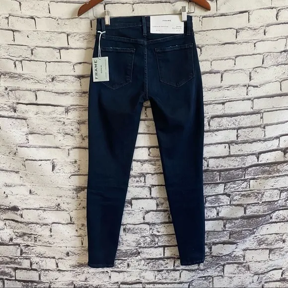 FRAME Denim Le Skinny de Jeanne Crop