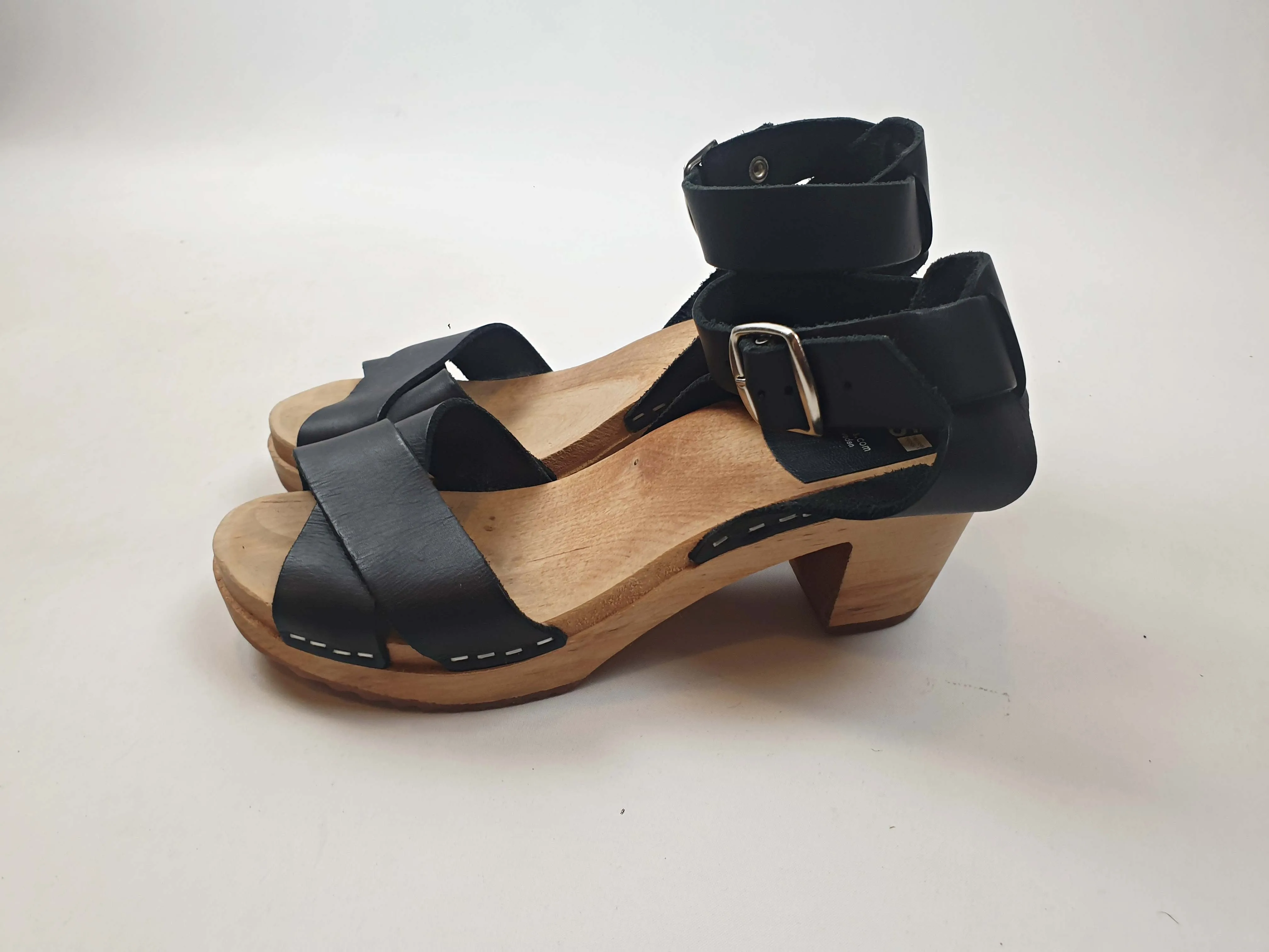Funkis black leather clogs size 38