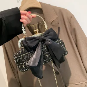 Good-looking French Fashion Vintage Bow Underarm Crossbody Bags