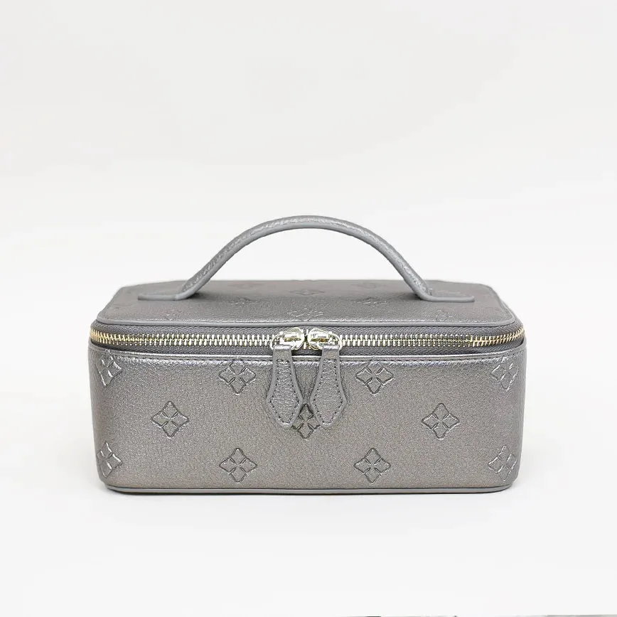 Grace Carryall