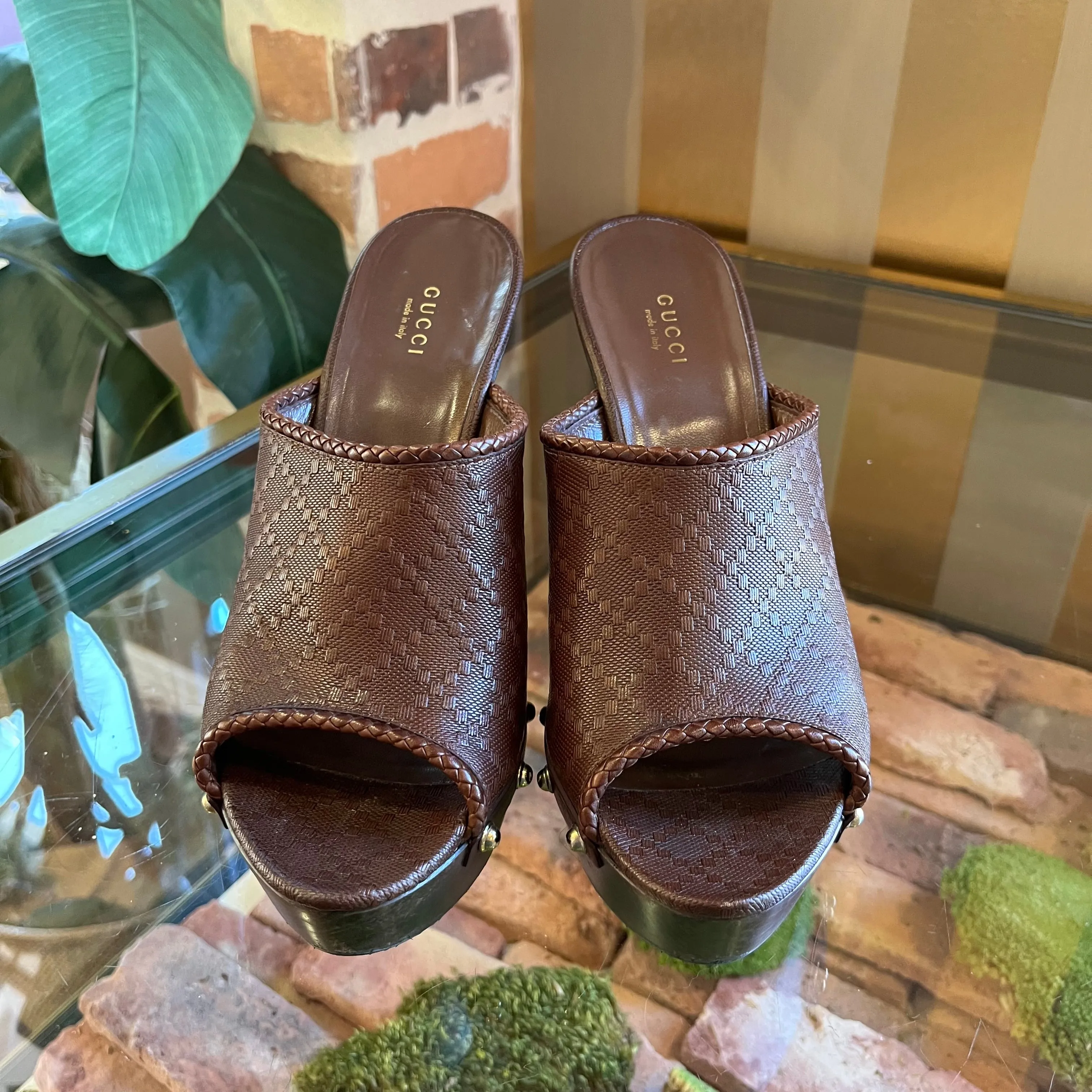 GUCCI Brown Diamante Leather Wood Clogs SZ 39.5