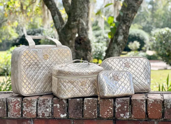 Hampton Train Case