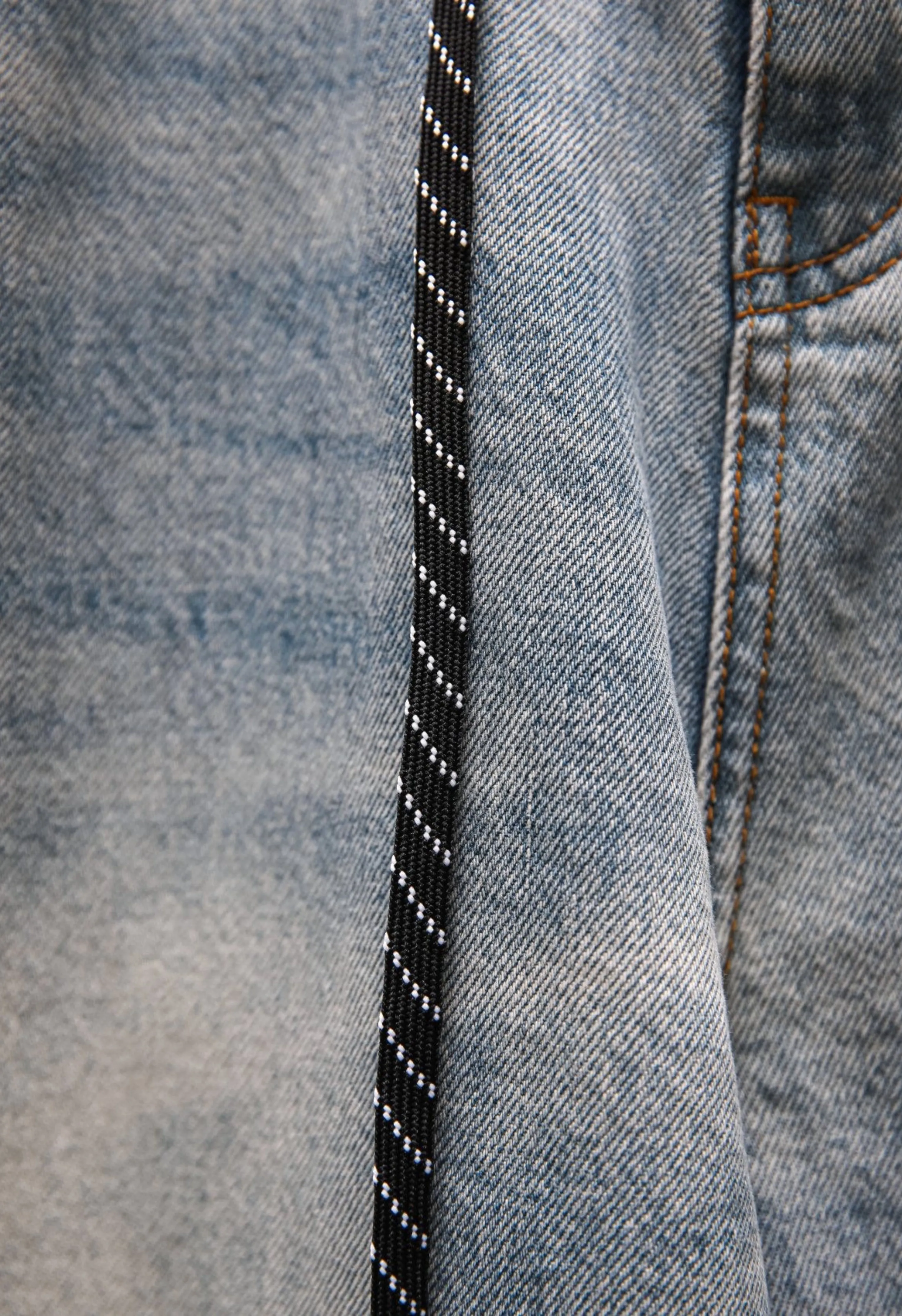 Harper Distressed Denim