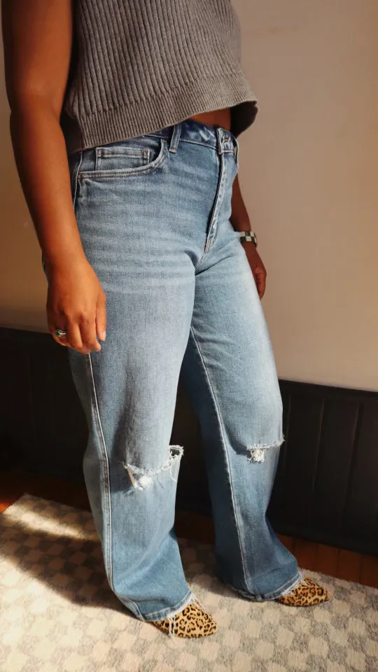 High Rise Distressed Wide LEg