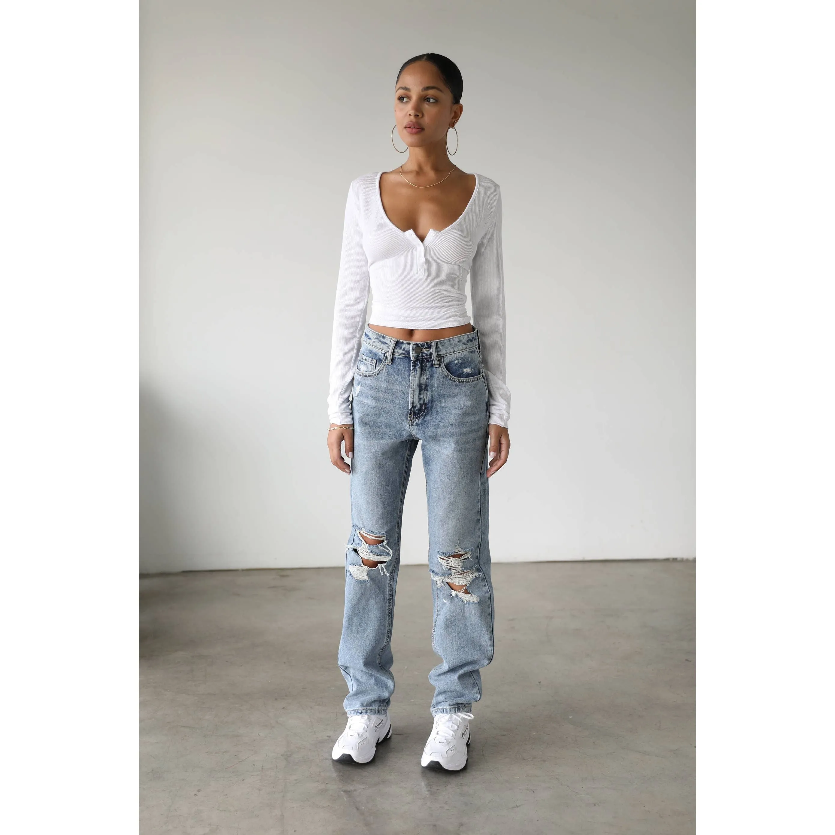 High Rise Straight Leg Denim Jeans- 7138