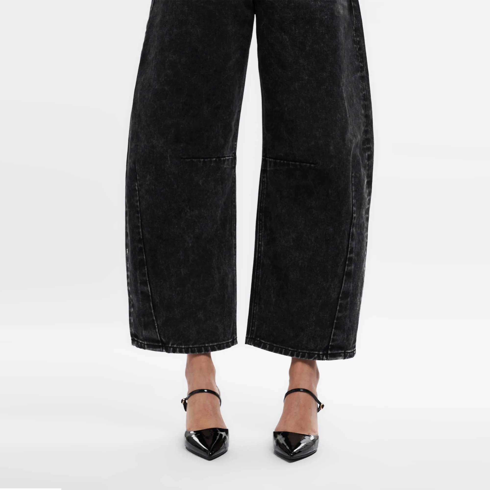 High Waisted Barrell Jeans