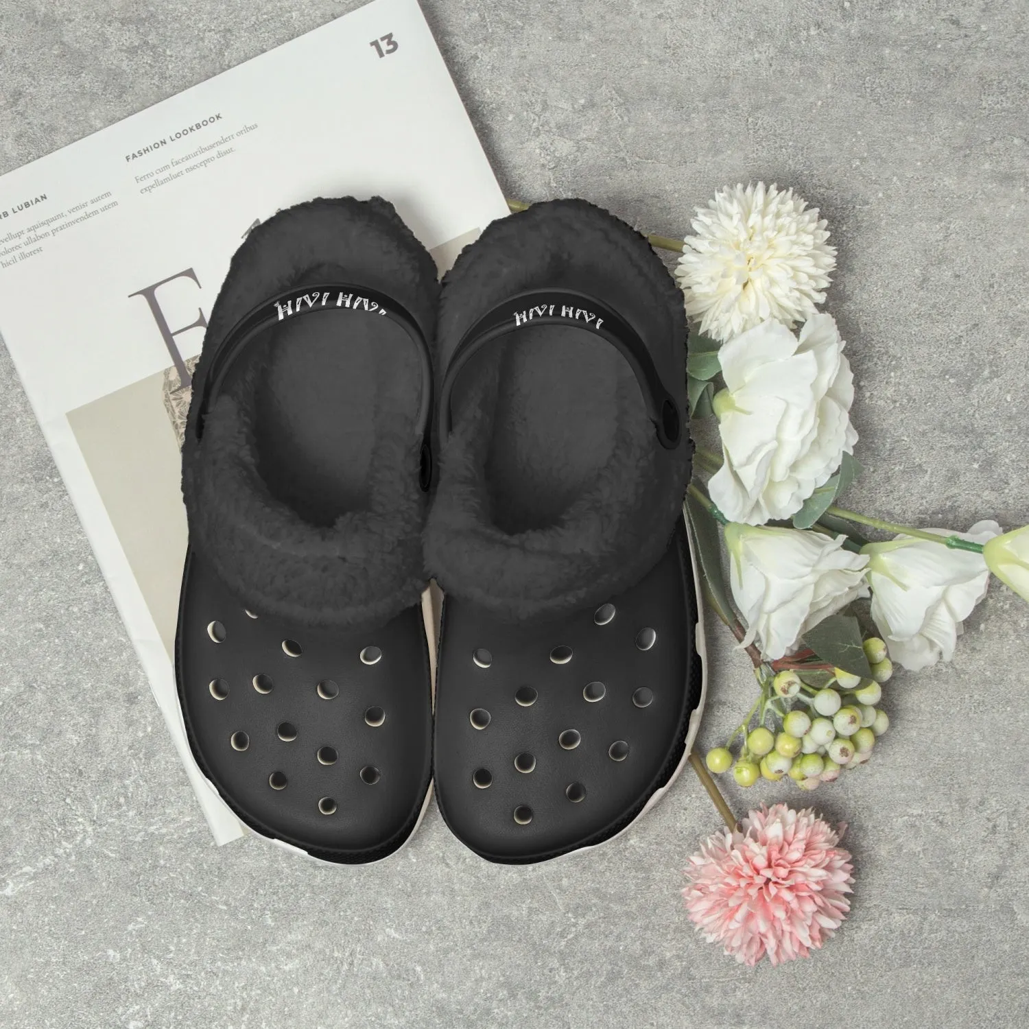 Hivi Hivi Fuzz Crocs