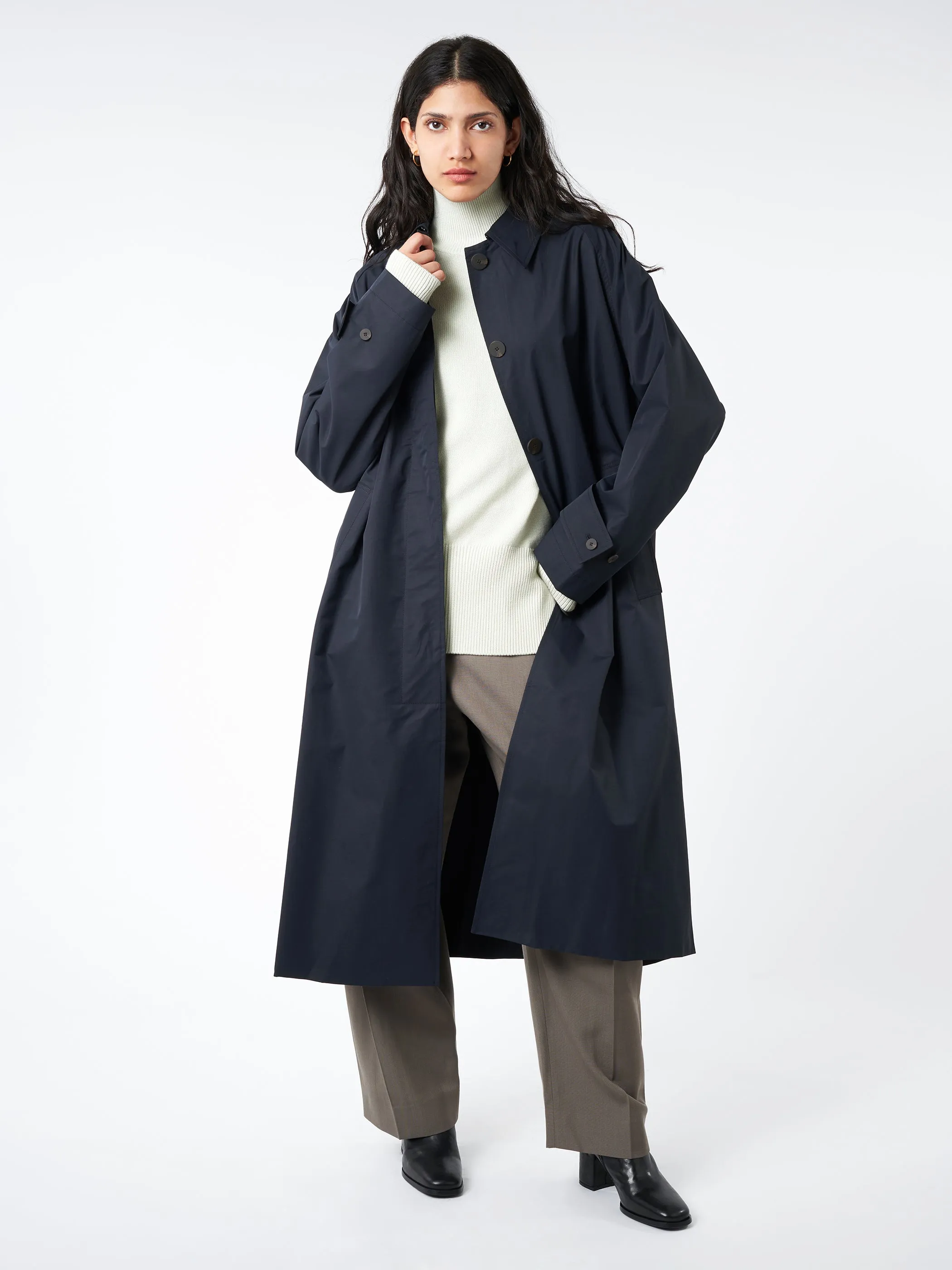 Holin Coat