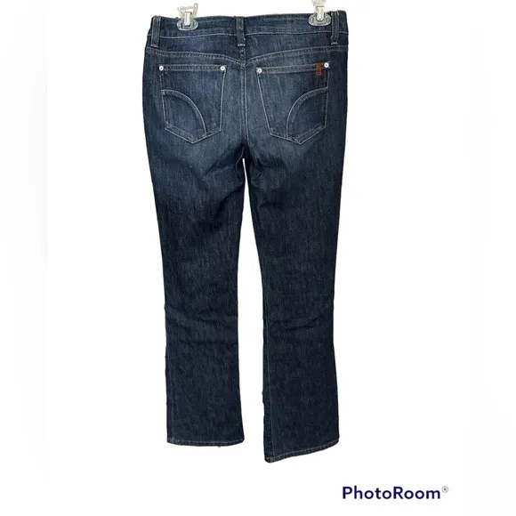 Joe’s bootcut denim, honey fit with Miranda wash.  Worn one time.  Size 29.