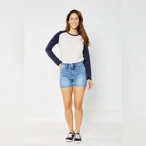 Judy Blue 2XL denim jean shorts hi waist raw hem medium wash JB15277 MD NWT