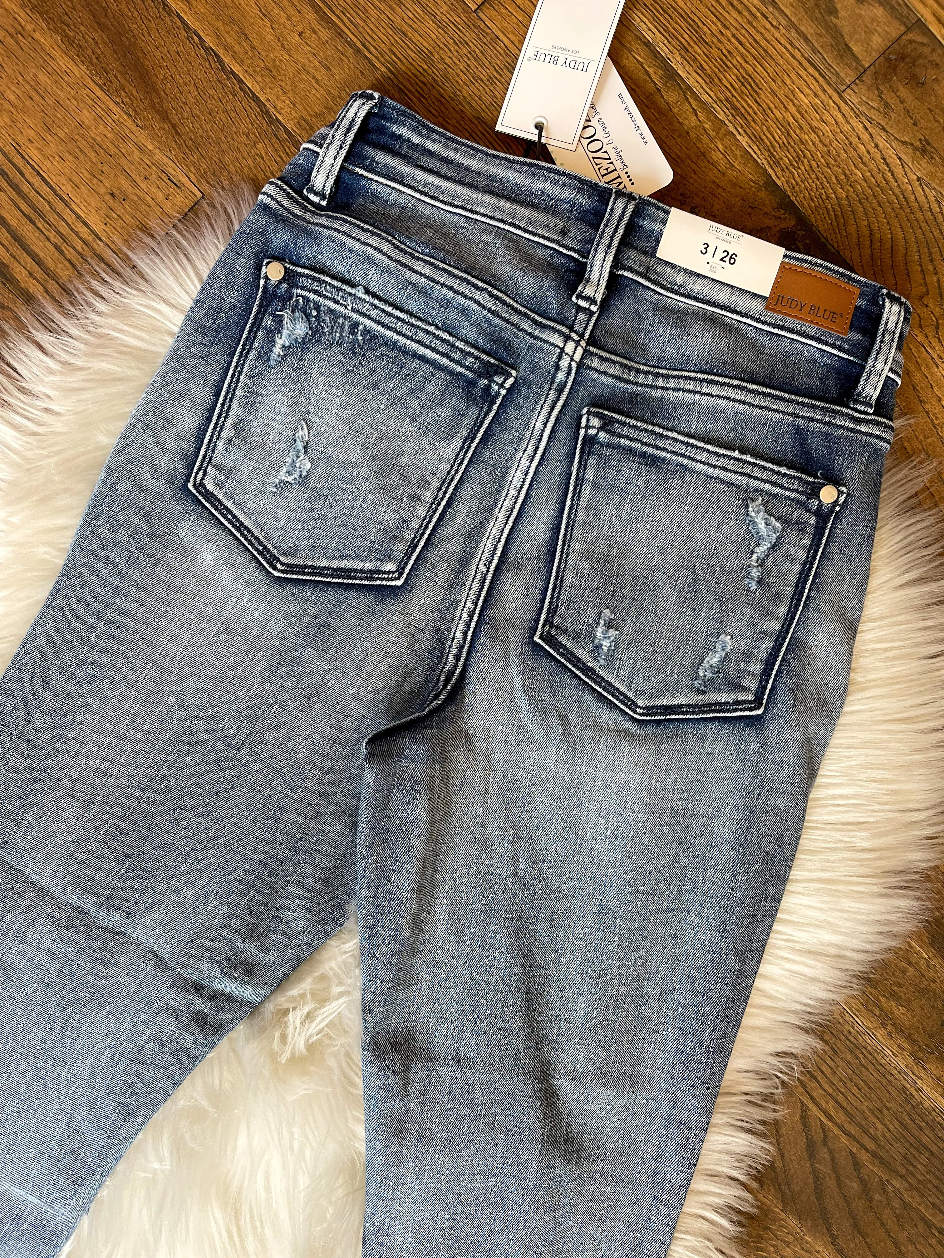Judy Blue || Hope Hi Rise Destroyed Boyfriend Jean