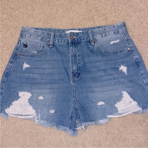 Kan Can Distressed High Rise Cut Off Denim Shorts size 11/29