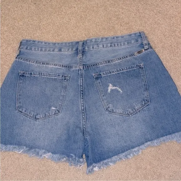 Kan Can Distressed High Rise Cut Off Denim Shorts size 11/29