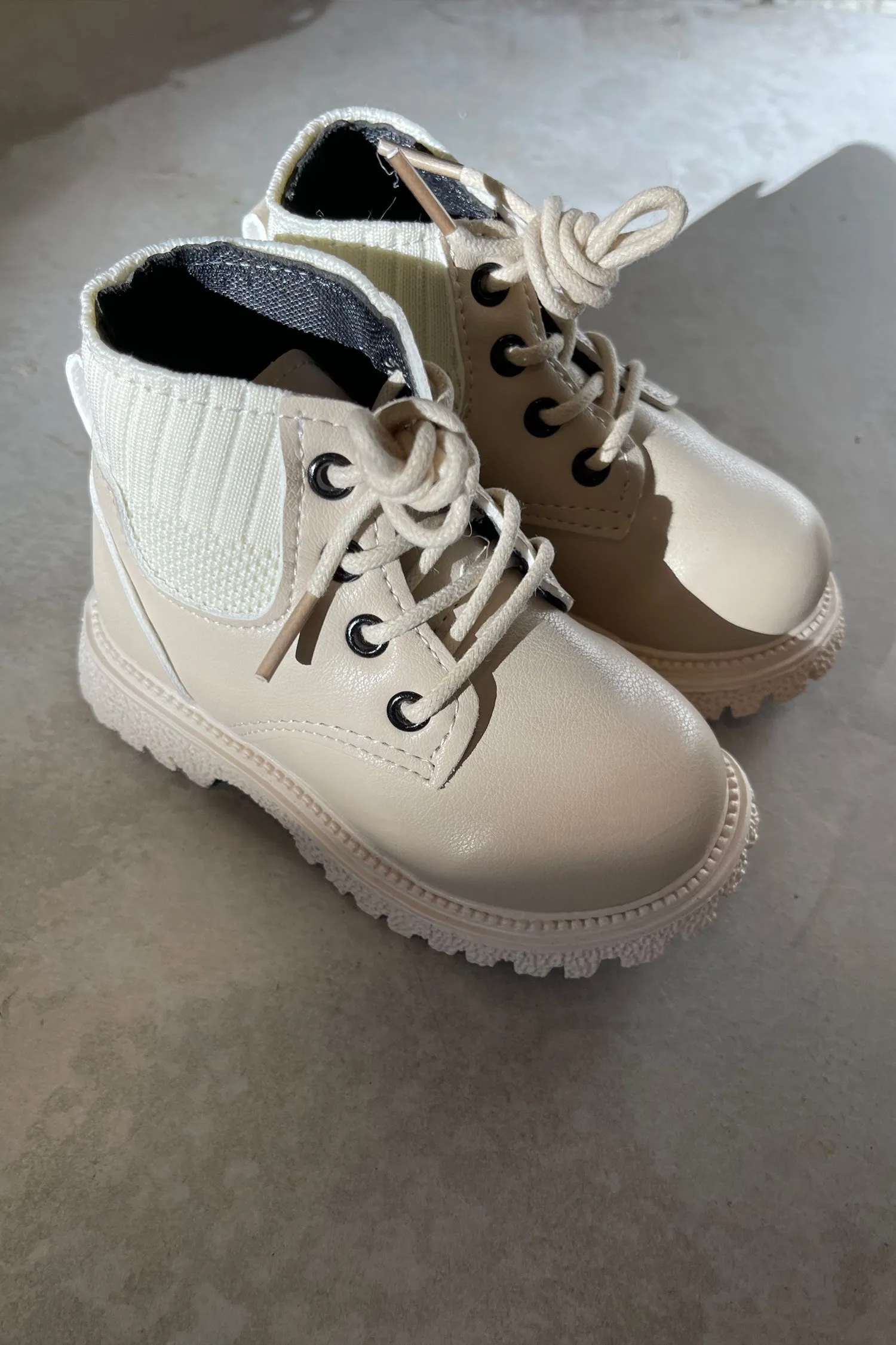 Kids Desert Boots in Sand