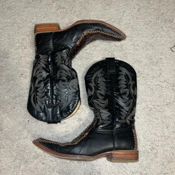 La Mexicana Snakeskin Embroidered Cowboy Boots