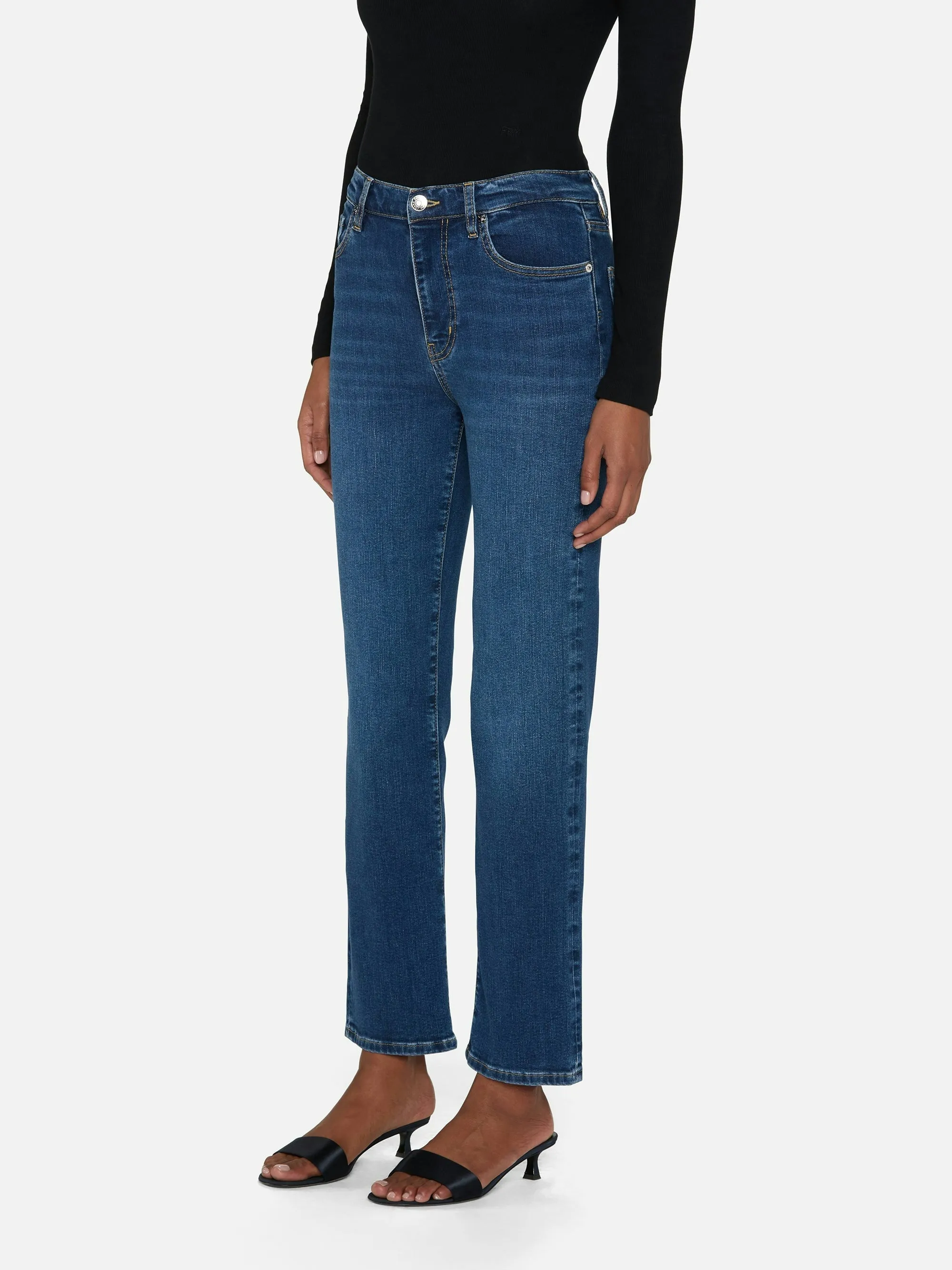 Le Sleek Straight Femma