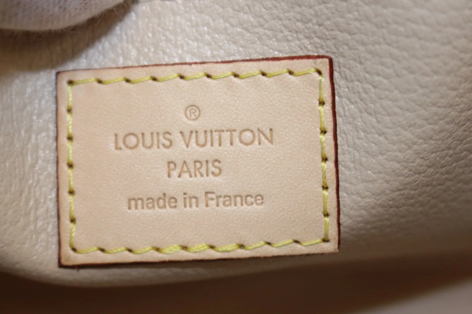 LOUIS VUITTON Damier Azur Canvas Cosmetic Pouch