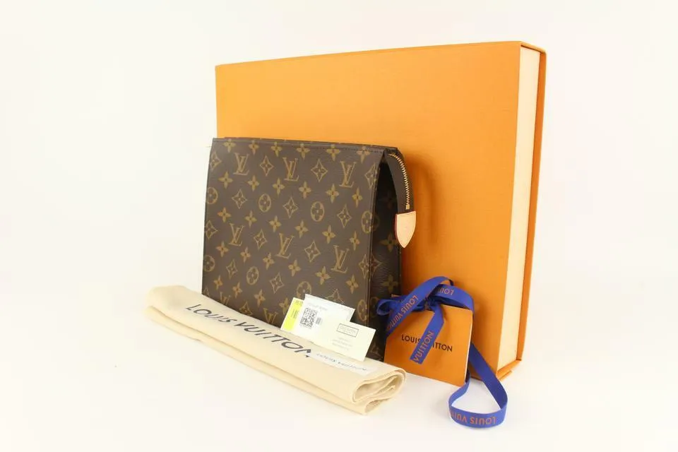 Louis Vuitton Discontinued Monogram Toiletry Pouch 26 Cosmetic Case 1LK1118