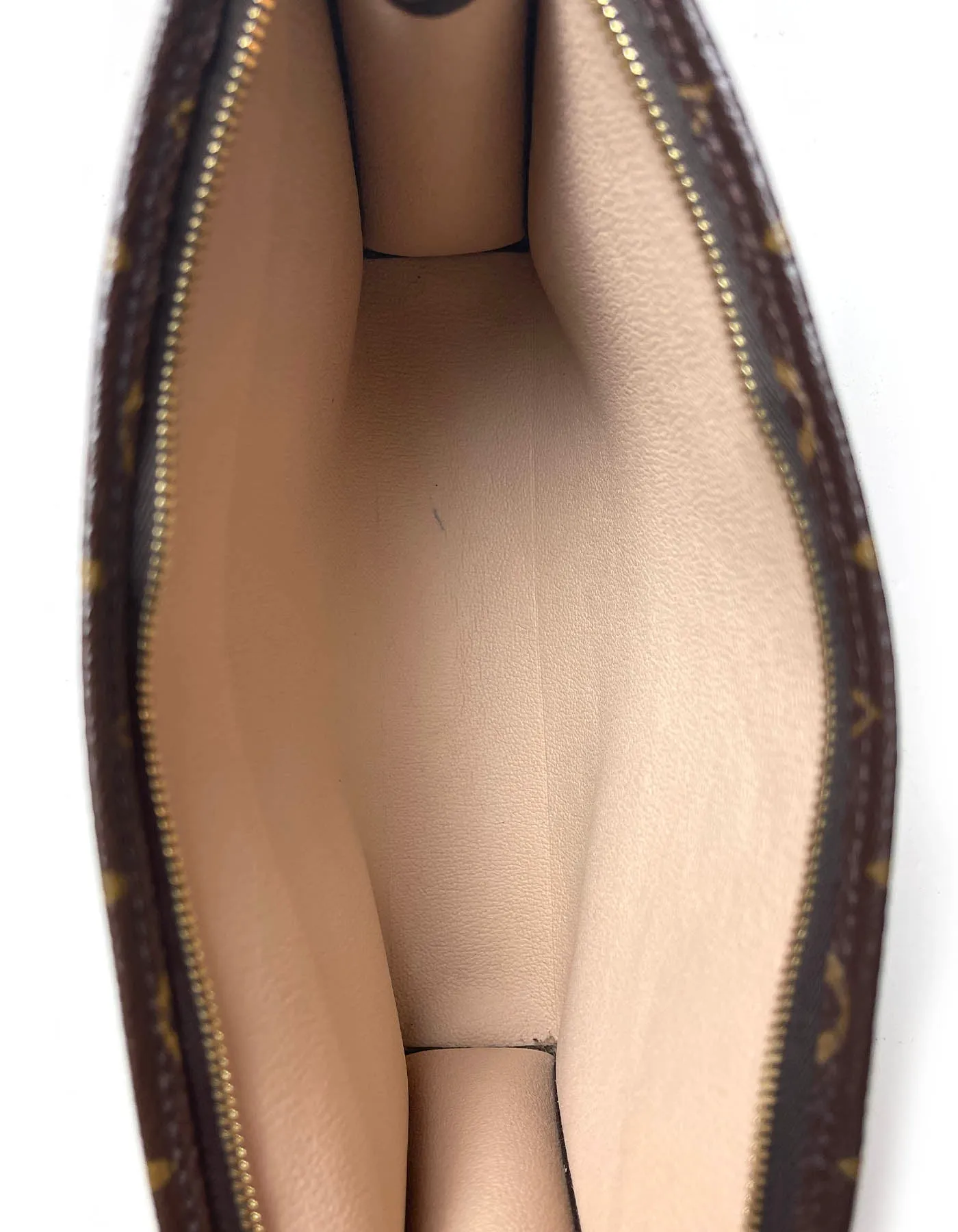 Louis Vuitton Monogram Toiletry Pouch 26