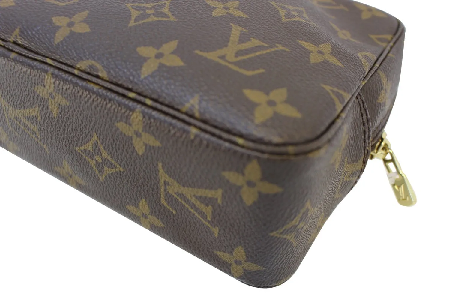 LOUIS VUITTON Monogram Trousse Toilette 23 Cosmetic Bag