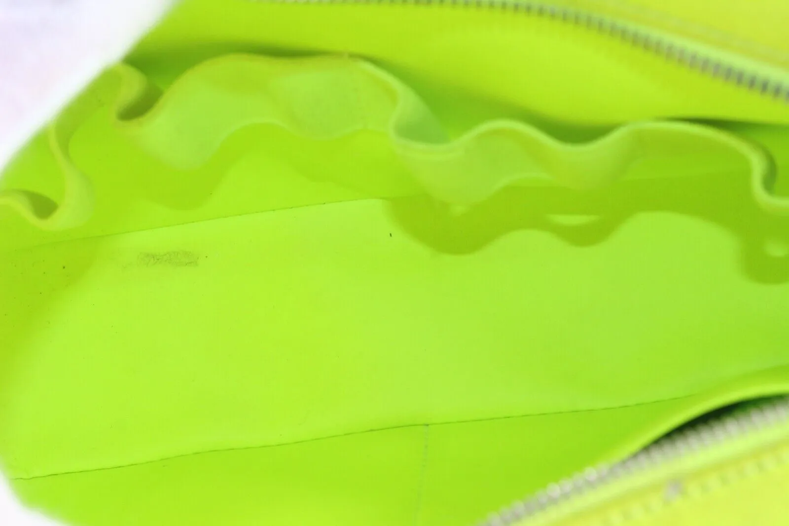 Louis Vuitton Neon Green Damier Infini Leather Trousse Cosmetic Pouch 5LK0223