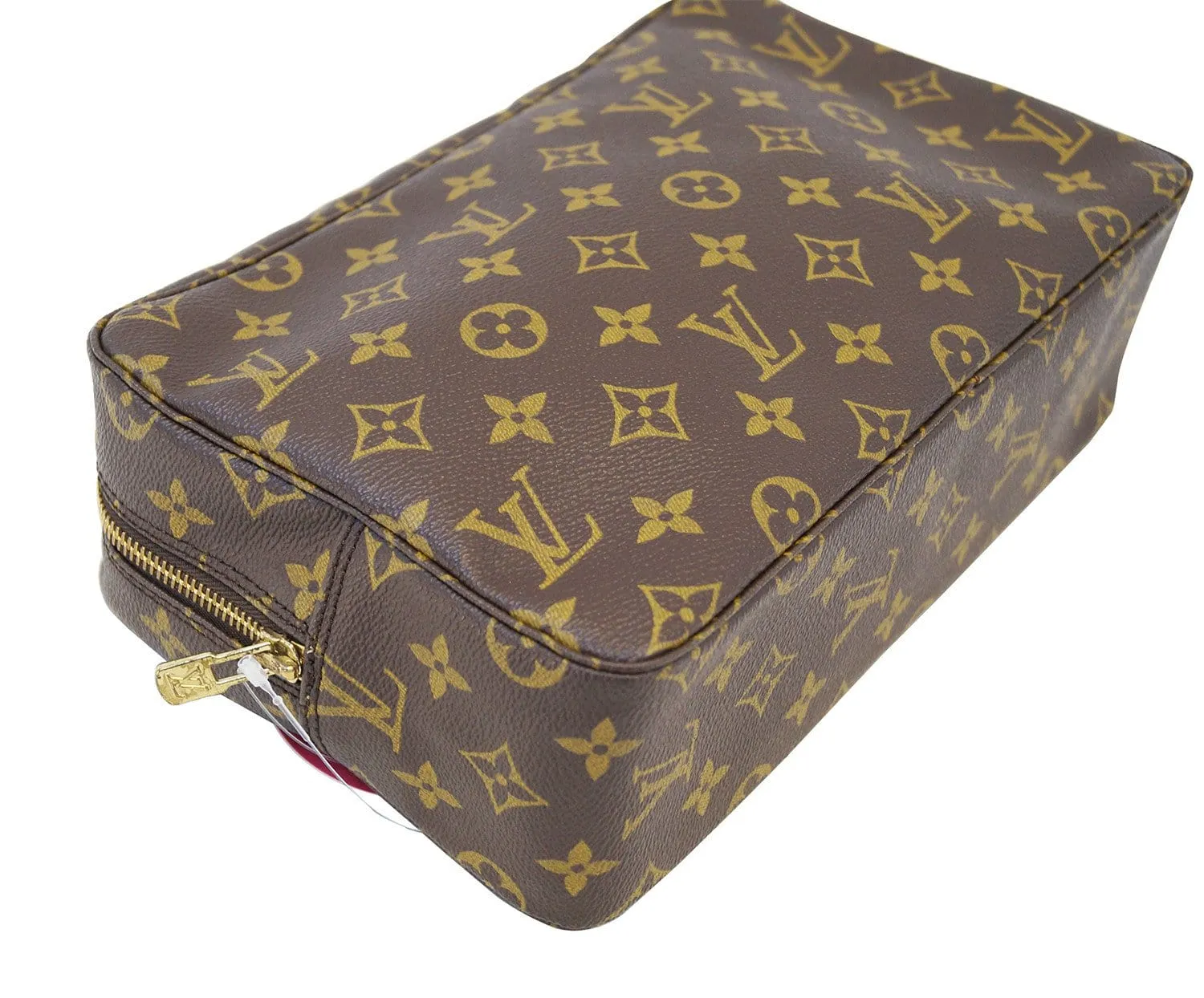 LOUIS VUITTON Trousse Toilette 28 Monogram Cosmetic Pouch