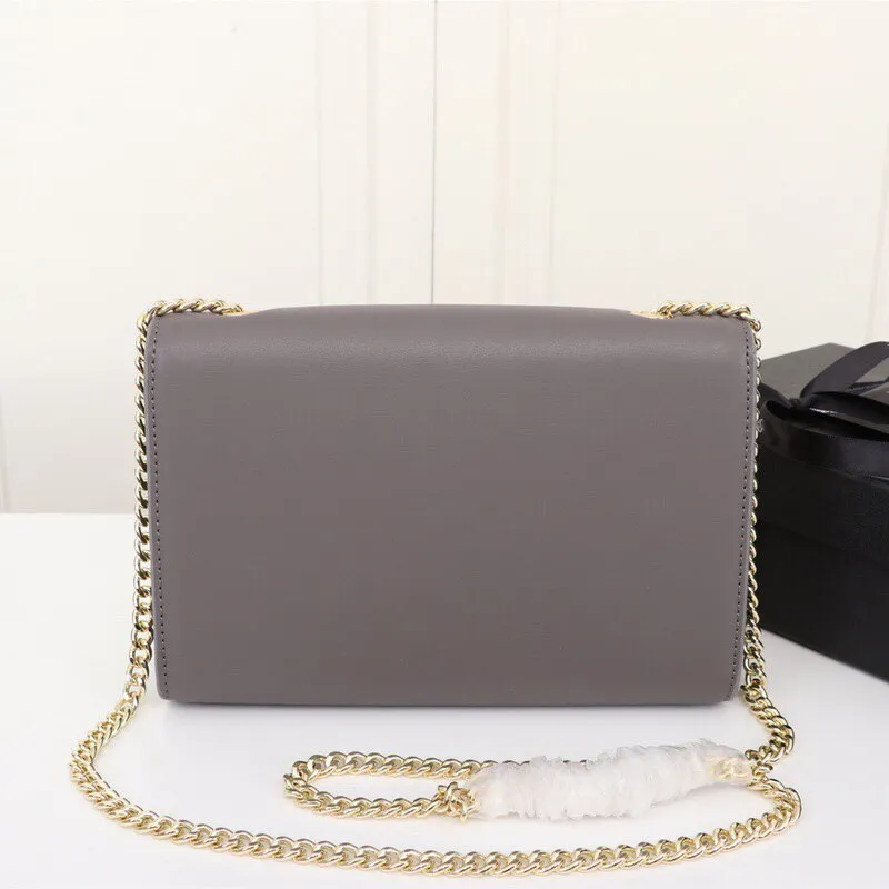 Luxury Chain Wallet With Tassel Designer